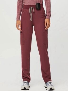 FIGS Women’s Dark Cherry Scrub Set